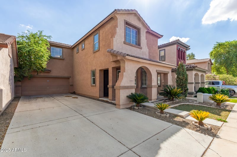 11983 Fillmore St, Avondale, AZ 85323