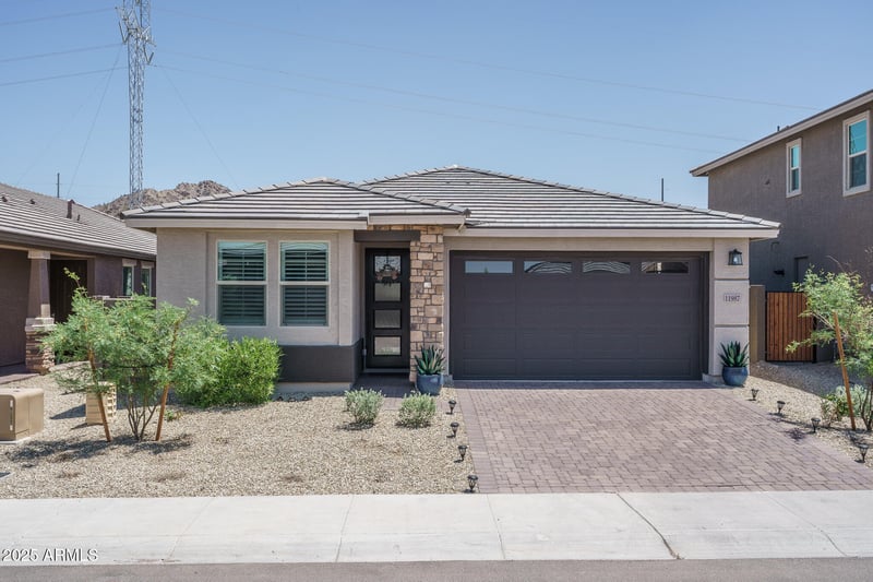 11987 172nd Ave, Goodyear, AZ 85338