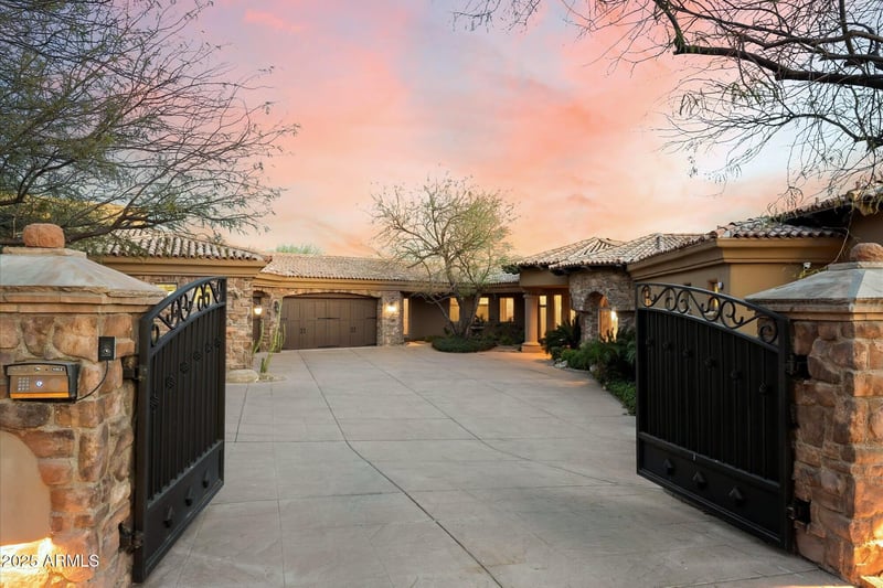 11988 Larkspur Dr, Scottsdale, AZ 85259