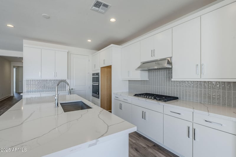 11996 Luckenbach St, Surprise, AZ 85388