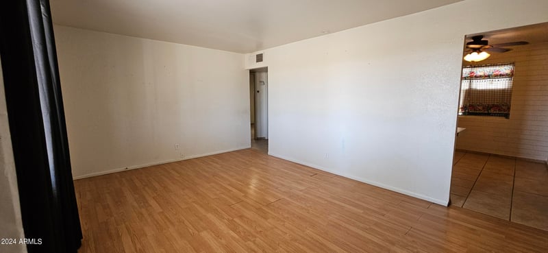 120 Debs Cir, Morristown, AZ 85342