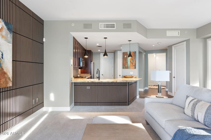 120 Rio Salado Pw #406, Tempe, AZ 85281