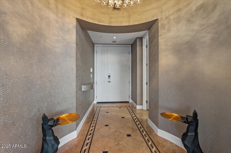 120 Rio Salado Pw #102, Tempe, AZ 85281