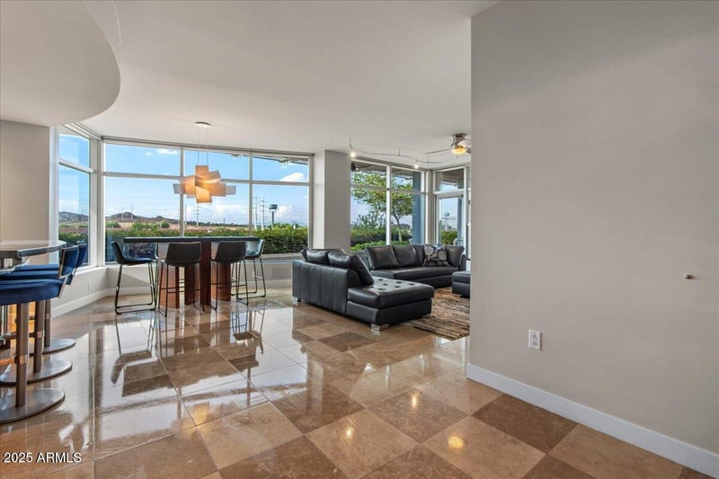 120 Rio Salado Pw #102, Tempe, AZ 85281
