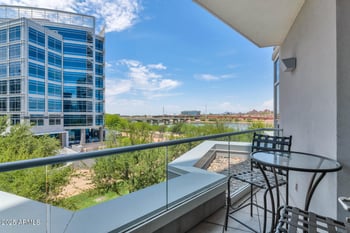 120 Rio Salado Pw #305, Tempe, AZ 85281