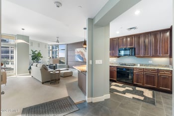 120 Rio Salado Pw #406, Tempe, AZ 85281