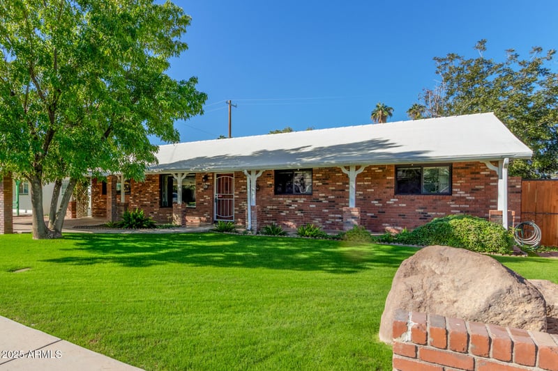 120 Sahuaro Dr, Gilbert, AZ 85233