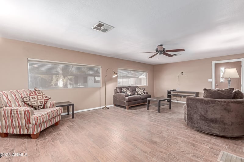 120 Val Vista Dr #113, Mesa, AZ 85213