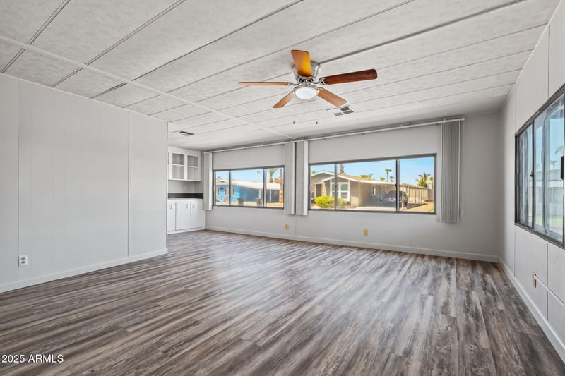 120 Val Vista Dr #137, Mesa, AZ 85213