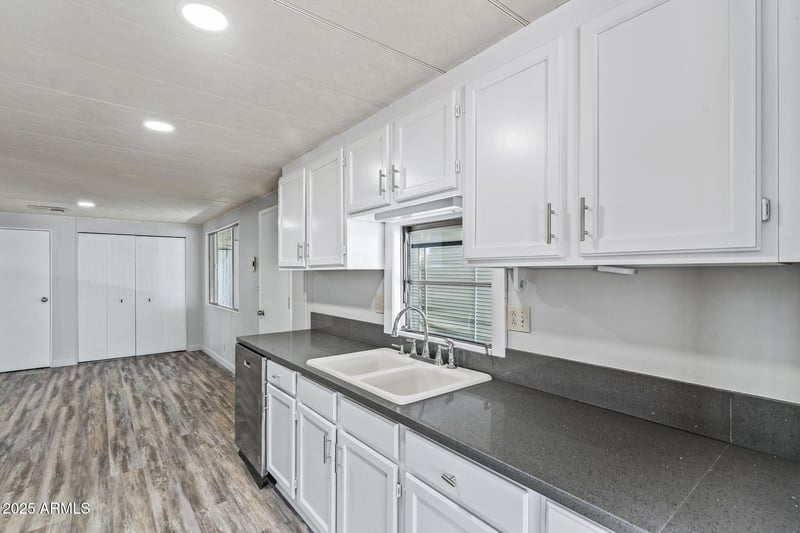120 Val Vista Dr #137, Mesa, AZ 85213