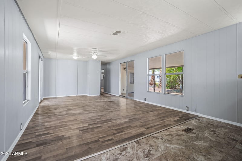120 Val Vista Dr #202, Mesa, AZ 85213