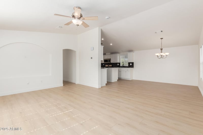 120 Val Vista Dr #228, Mesa, AZ 85213