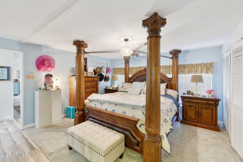 120 Val Vista Dr #250, Mesa, AZ 85213