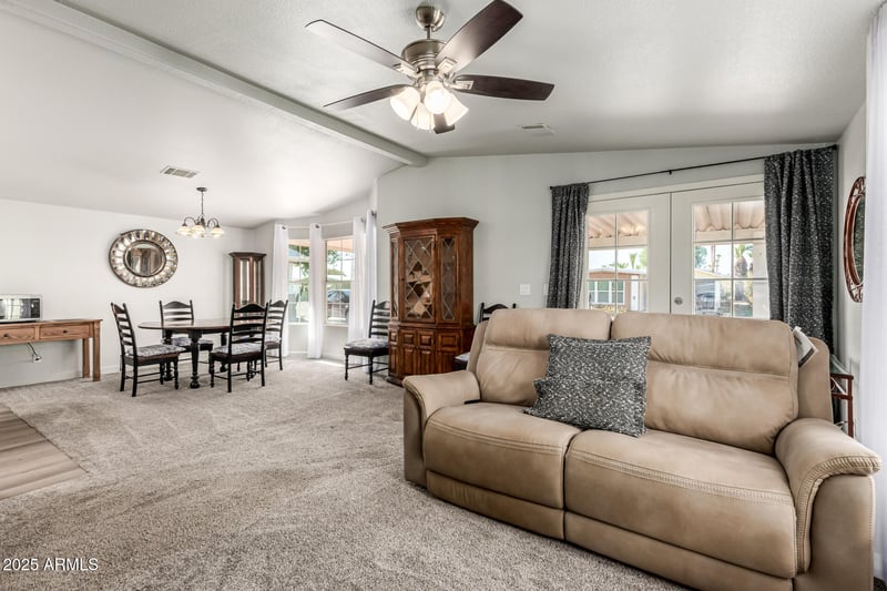 120 Val Vista Dr #64, Mesa, AZ 85213