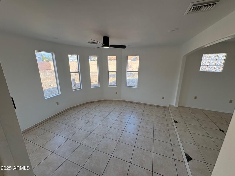 1200 Cochise Dr, Phoenix, AZ 85021