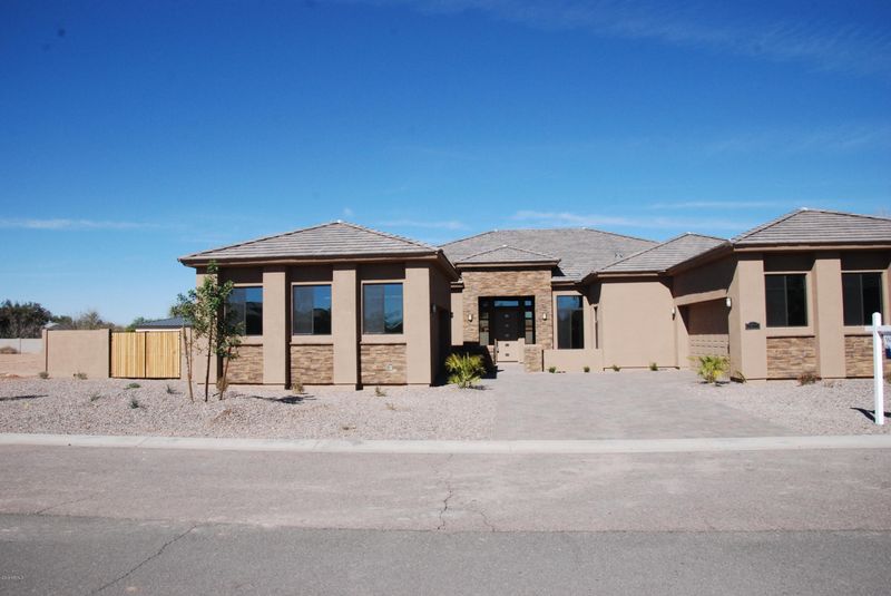 1200 E Cedar Dr, Chandler, AZ 85249