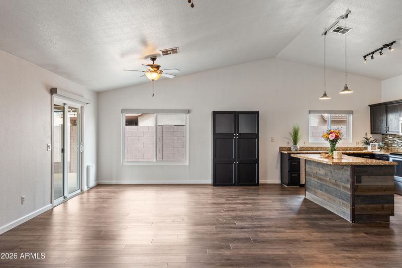 1200 S Crossbow Pl, Chandler, AZ 85286
