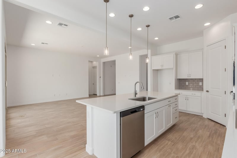 12003 Parkway Ln, Avondale, AZ 85323