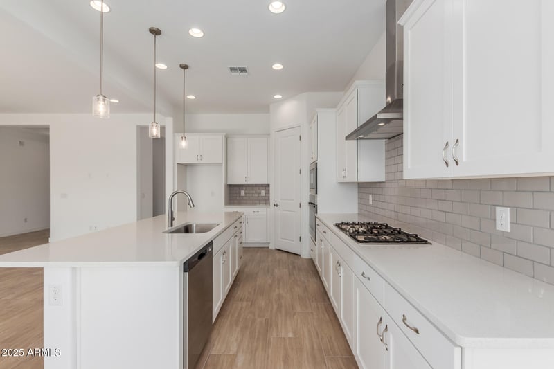 12003 Parkway Ln, Avondale, AZ 85323