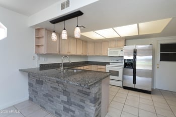 12003 Tonopah Dr, Phoenix, AZ 85044