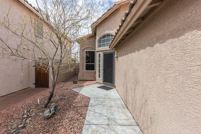 12006 S 44th St, Phoenix, AZ 85044
