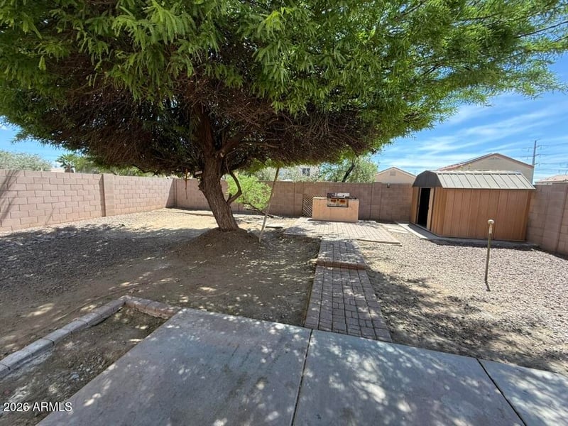 12009 Holly St, Avondale, AZ 85392