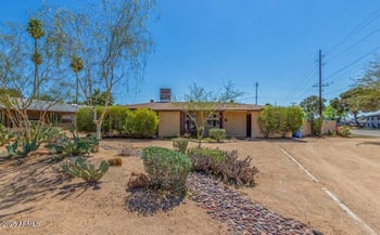1201 Desert Park Ln, Phoenix, AZ 85020