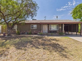 1201 E Griswold Rd, Phoenix, AZ 85020