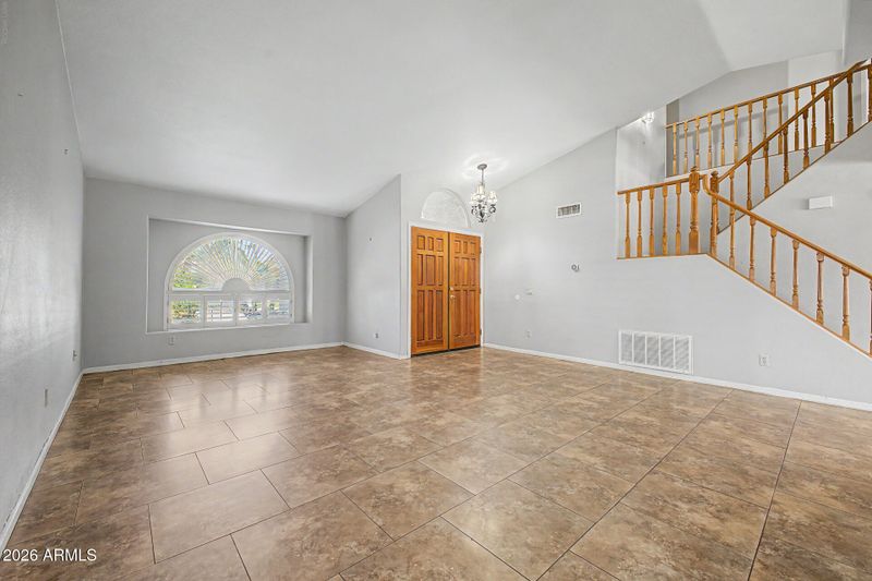 1201 E Seahorse Ln, Gilbert, AZ 85234