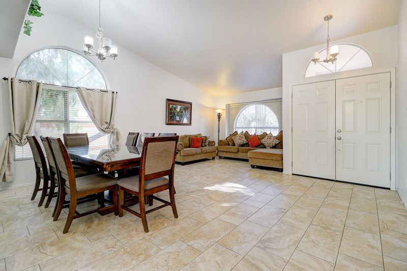 1201 E Villa Maria Dr, Phoenix, AZ 85022