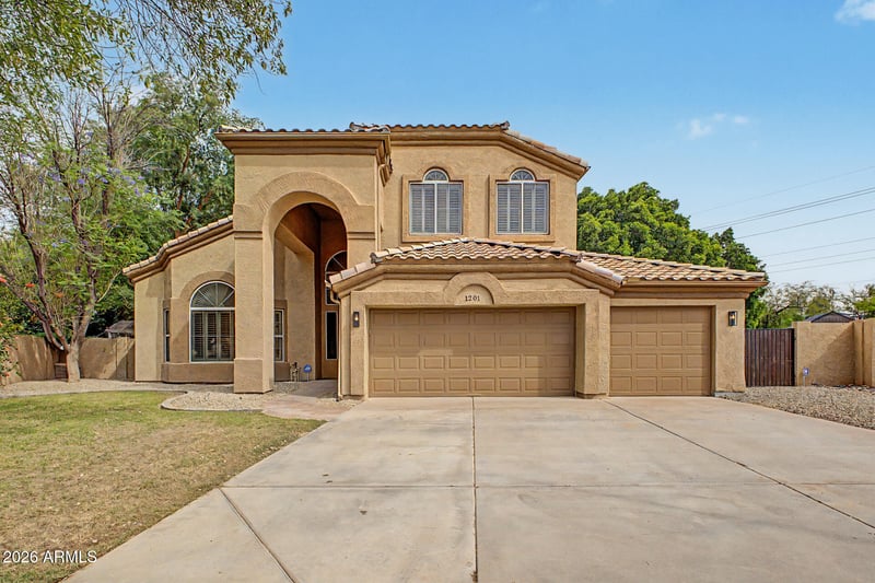 1201 W Washington Ave, Gilbert, AZ 85233