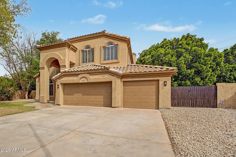 1201 W Washington Ave, Gilbert, AZ 85233