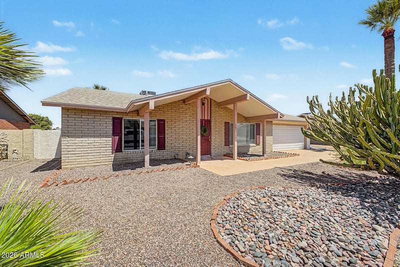12011 Tomi Dr, Phoenix, AZ 85044