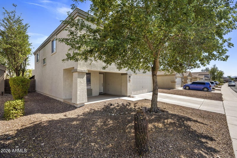 12011 W Dos Rios Dr, Sun City, AZ 85373