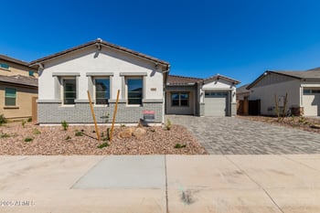 12012 Parkway Ln, Avondale, AZ 85323