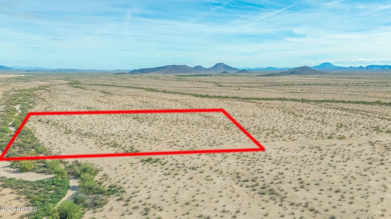 12015 S Carver Rd 19 Rd #19, Tonopah, AZ 85354