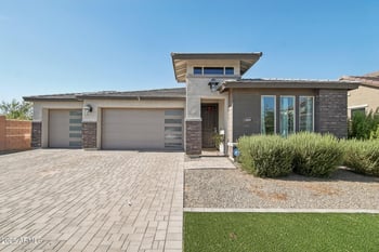 12018 Luxton Ln, Avondale, AZ 85323