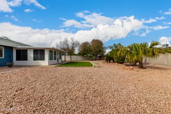 12018 Sun Valley Dr, Sun City, AZ 85351