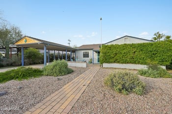 1202 Clarendon Ave, Phoenix, AZ 85013