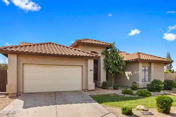 1202 Greenway Cir, Mesa, AZ 85203