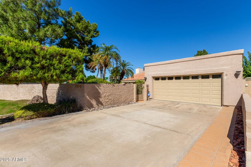 1202 Northshore Dr, Tempe, AZ 85283