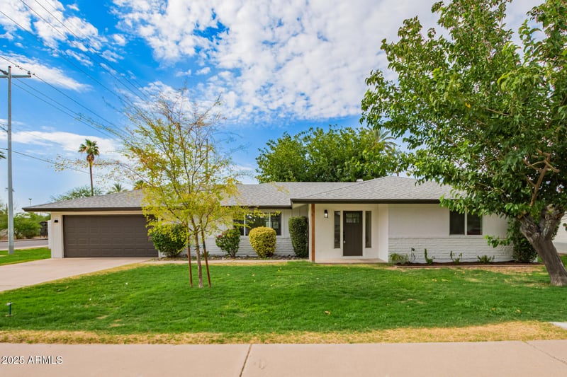 1202 Palmaire Ave, Phoenix, AZ 85020