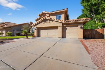 1202 Iris Dr, Gilbert, AZ 85233