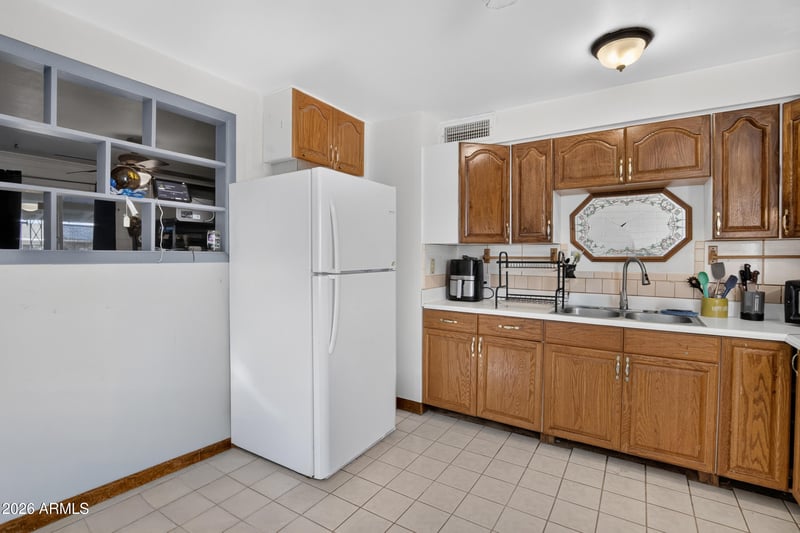 12020 112th Dr, Youngtown, AZ 85363