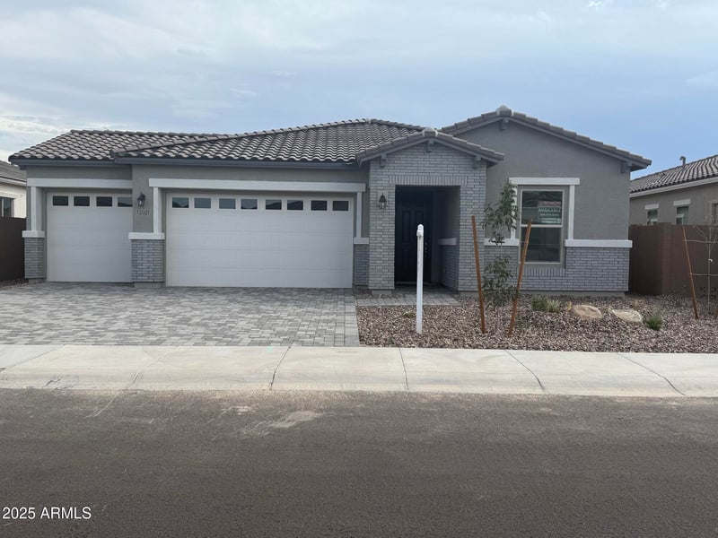 12021 Marguerite Ave, Avondale, AZ 85323