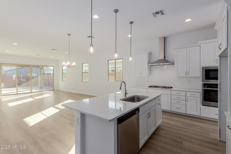 12021 Marguerite Ave, Avondale, AZ 85323