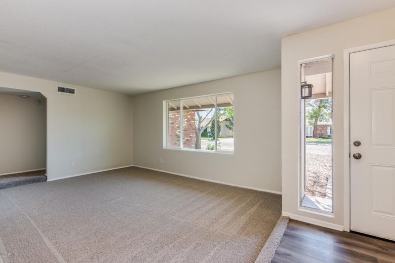 12021 N 60th Ave, Glendale, AZ 85304