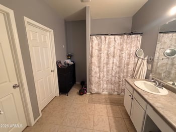 12021 Davis Ln, Avondale, AZ 85323