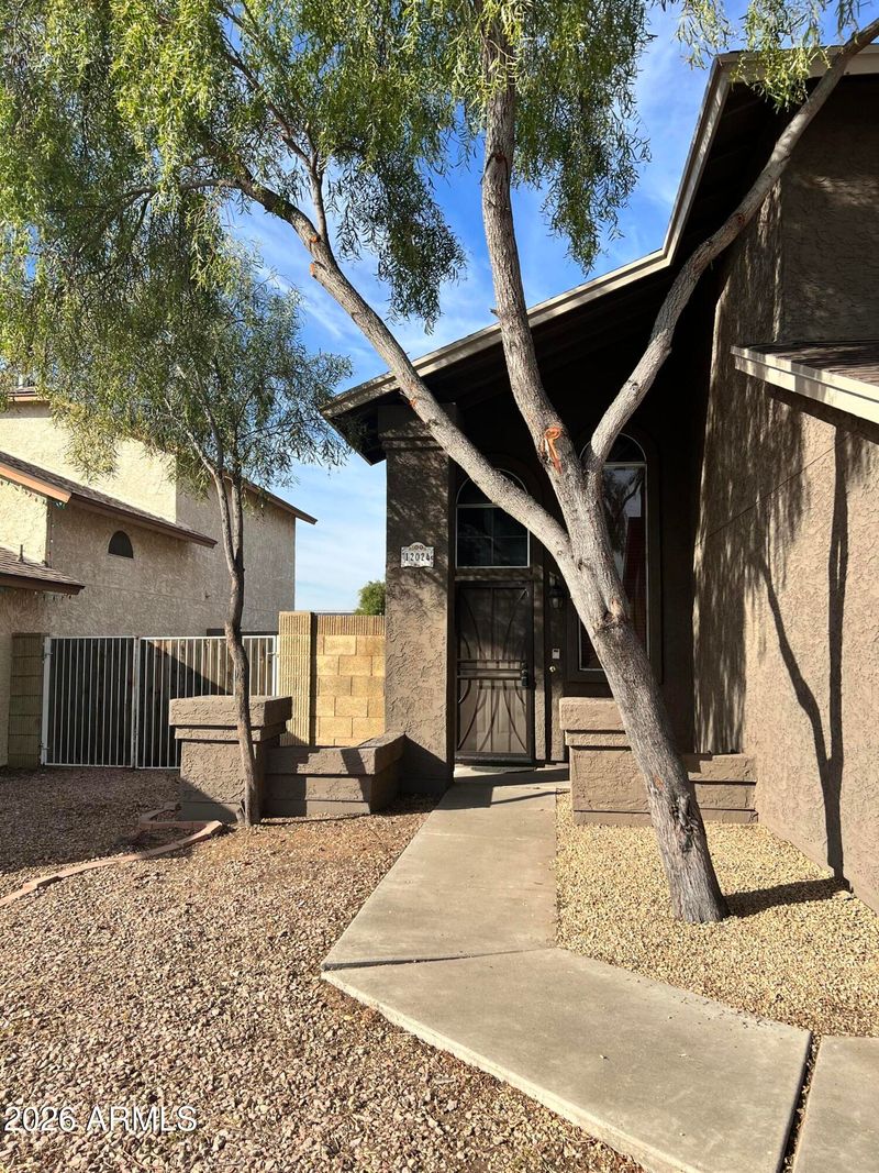 12024 N 76th Ln, Peoria, AZ 85345