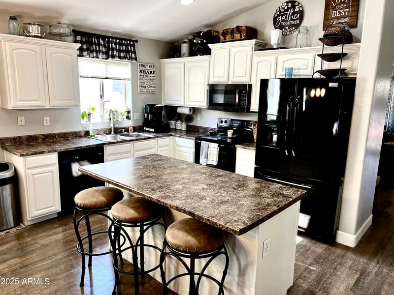 12027 Morning Dove Dr, Sun City, AZ 85373